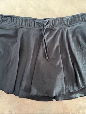 Under Armour Black Mini Skirt with Drawstring